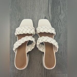 Tan Braided Women's Sandals Size 9